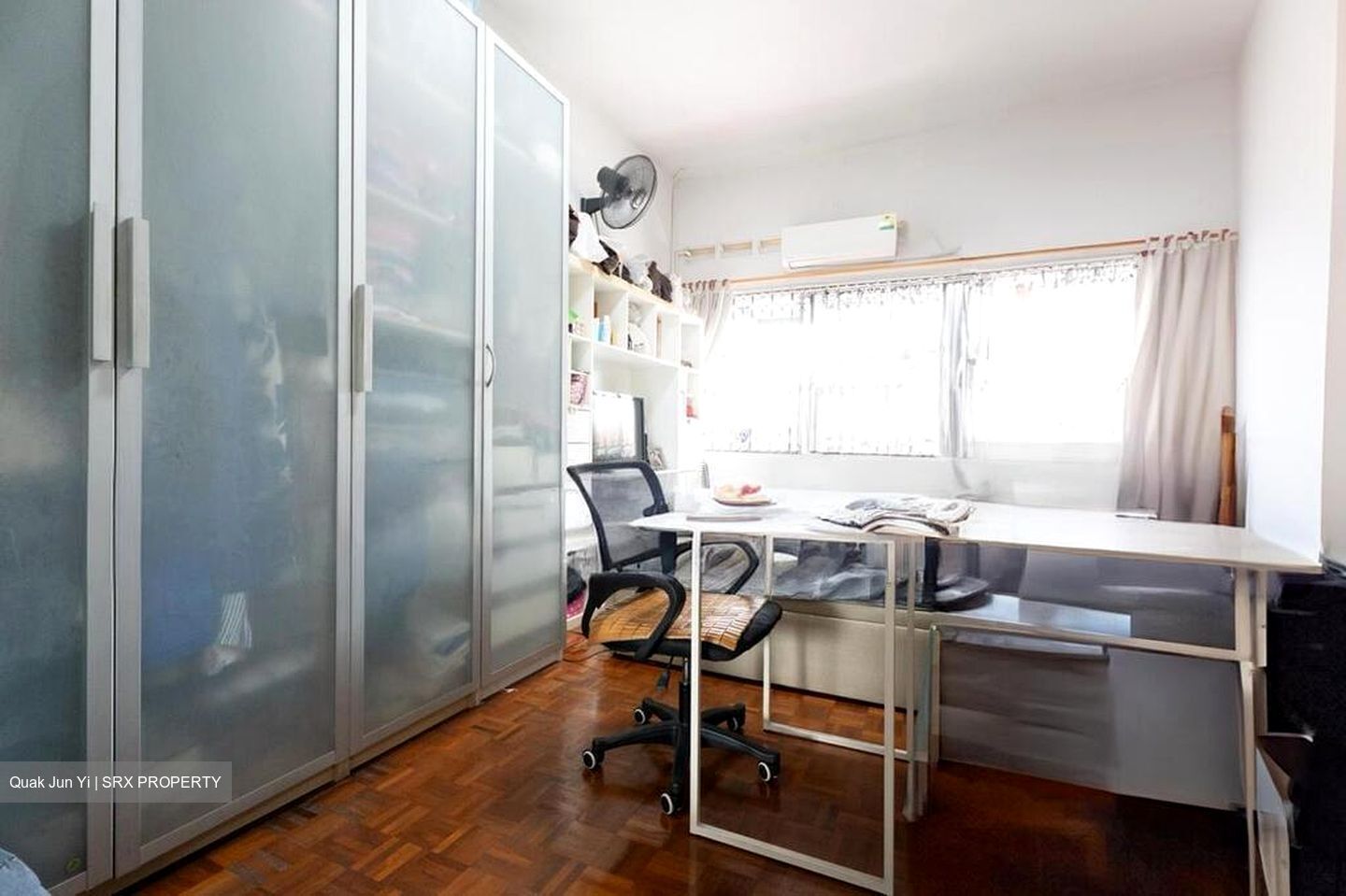 Golden Hill Estate (D19), Terrace #503747581